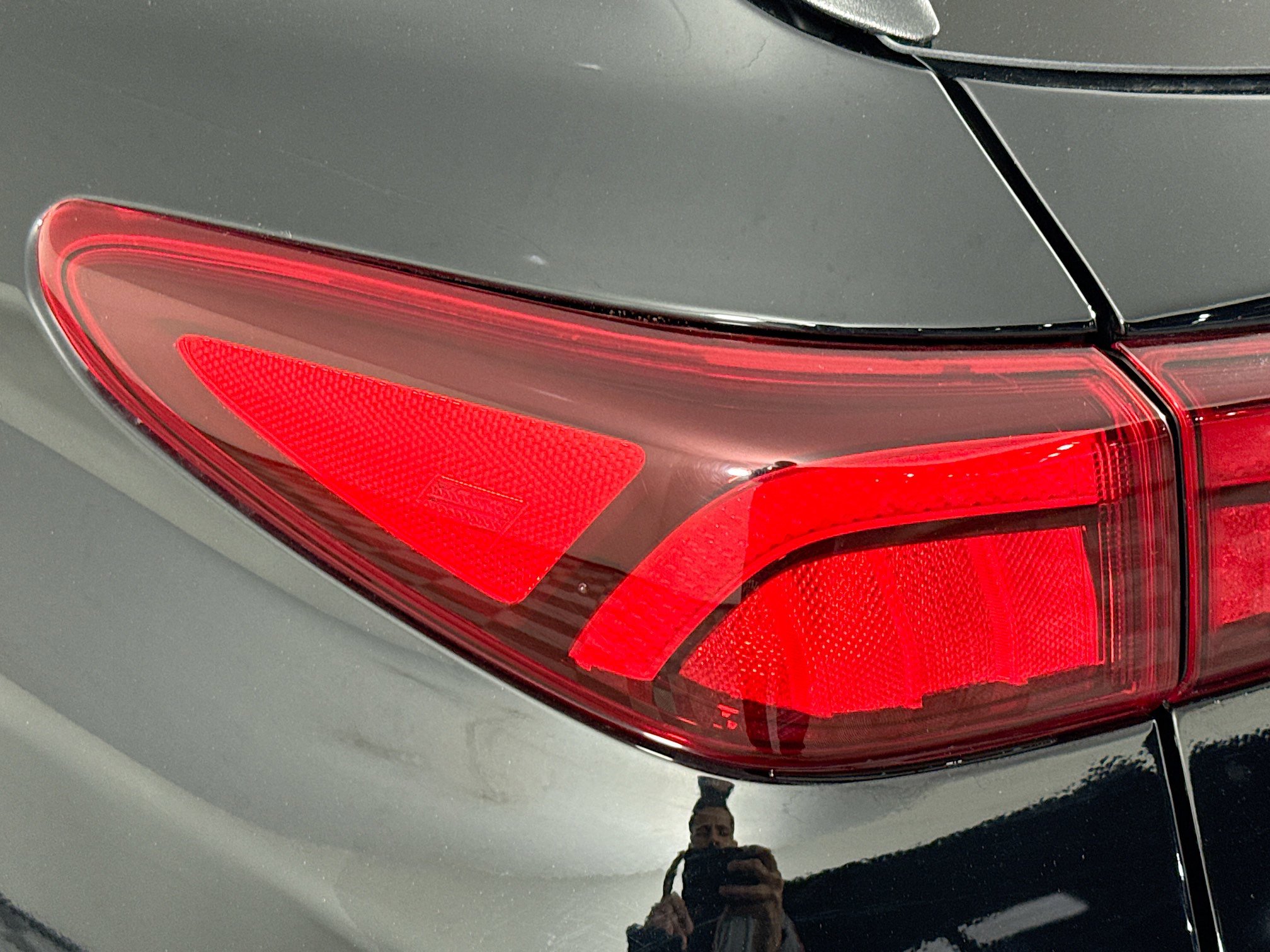 Used 2023 Hyundai Kona Limited image 35