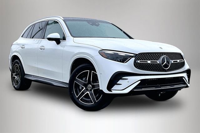 New 2026 Mercedes-Benz GLC 300