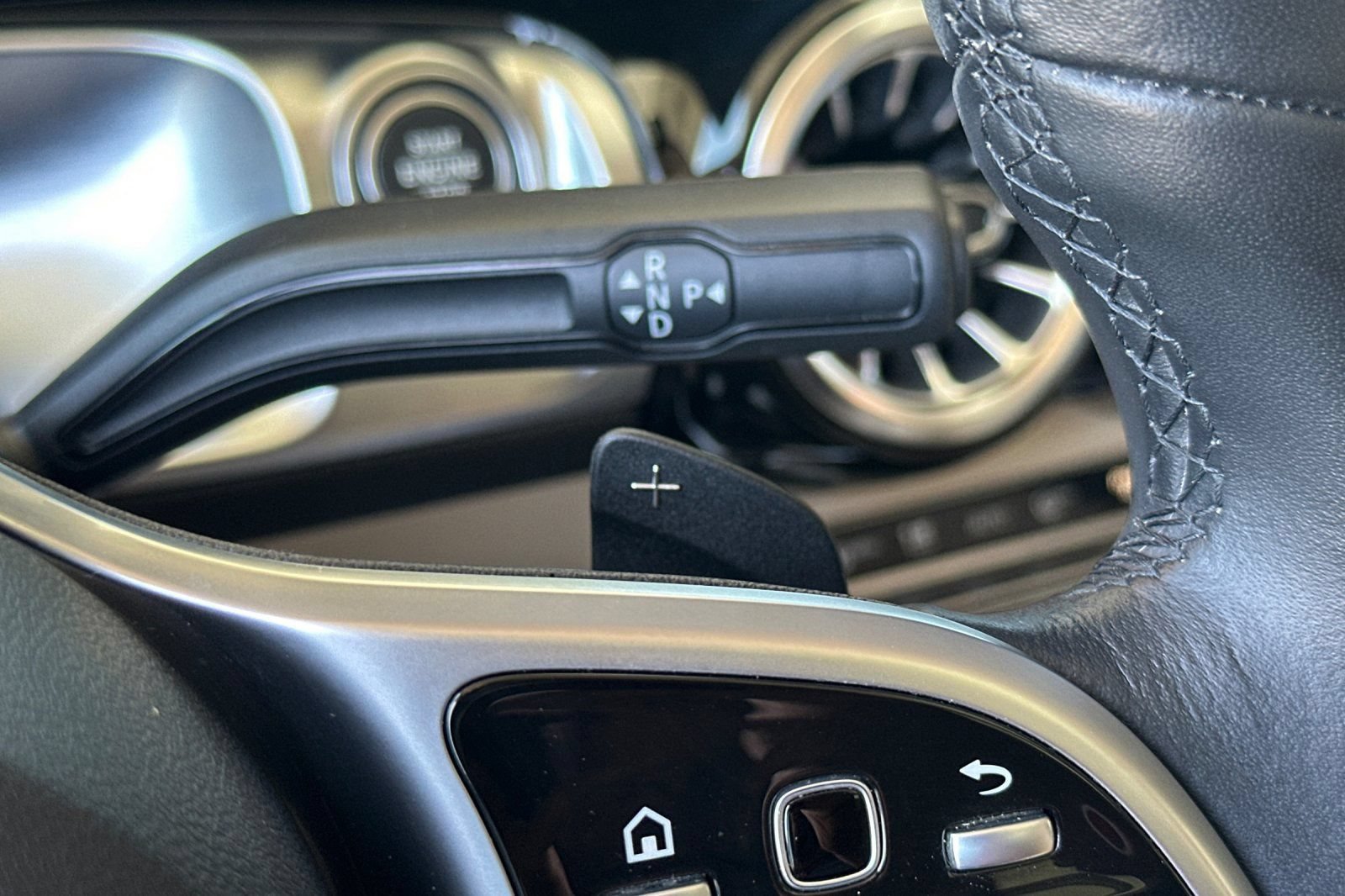 Certified 2023 Mercedes-Benz GLB 250 4MATIC image 33