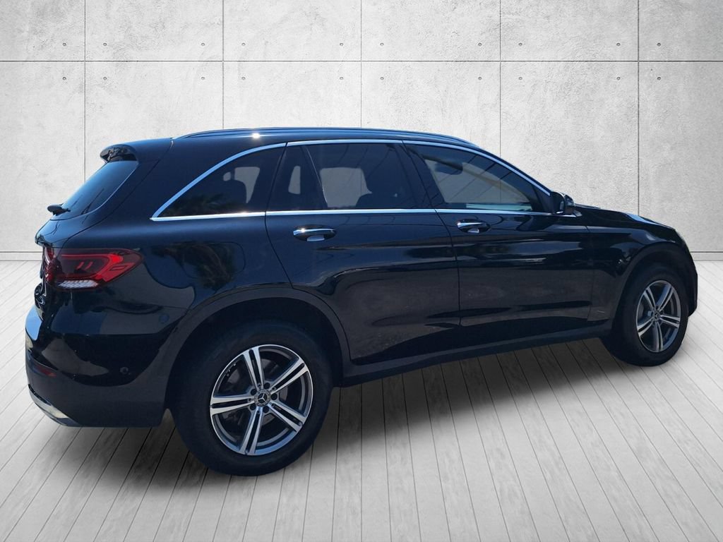 Used 2021 Mercedes-Benz GLC 300 image 5