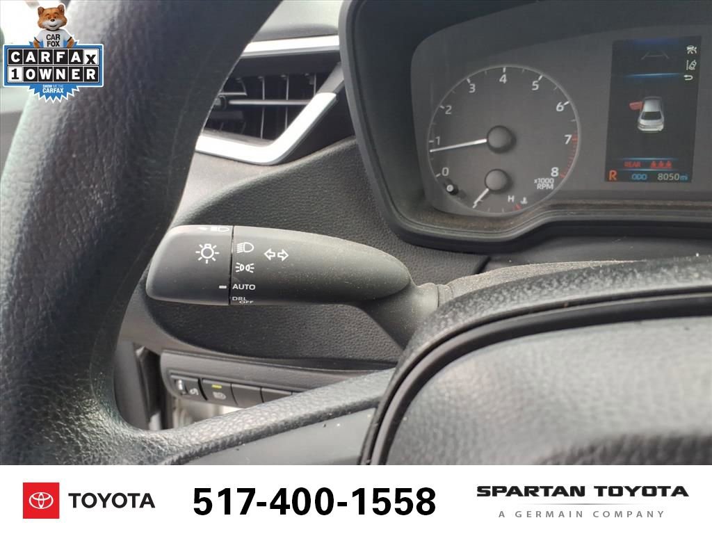 Used 2025 Toyota Corolla LE image 22