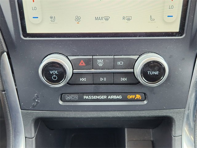 Used 2022 Ford Edge Titanium image 22