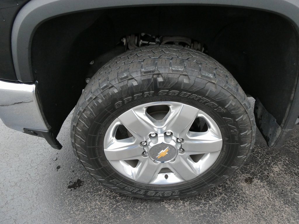 Used 2021 Chevrolet Silverado 3500 LTZ image 12