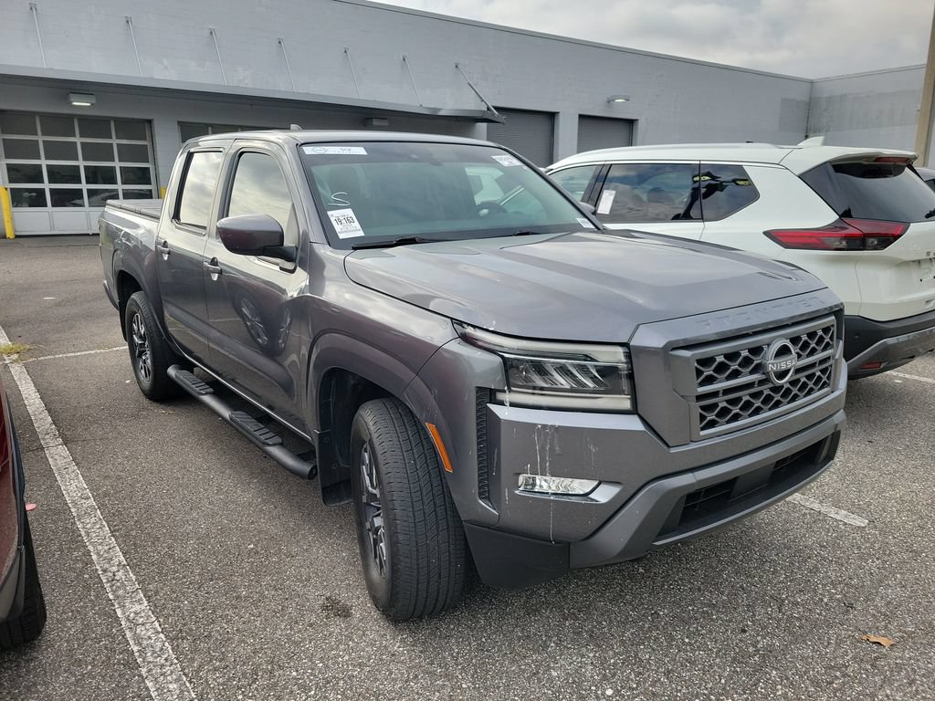 Used 2024 Nissan Frontier SL w/ Technology Package AWD/4WD image 2