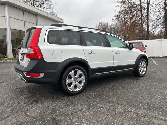 Used 2010 Volvo XC70 T6 image 7