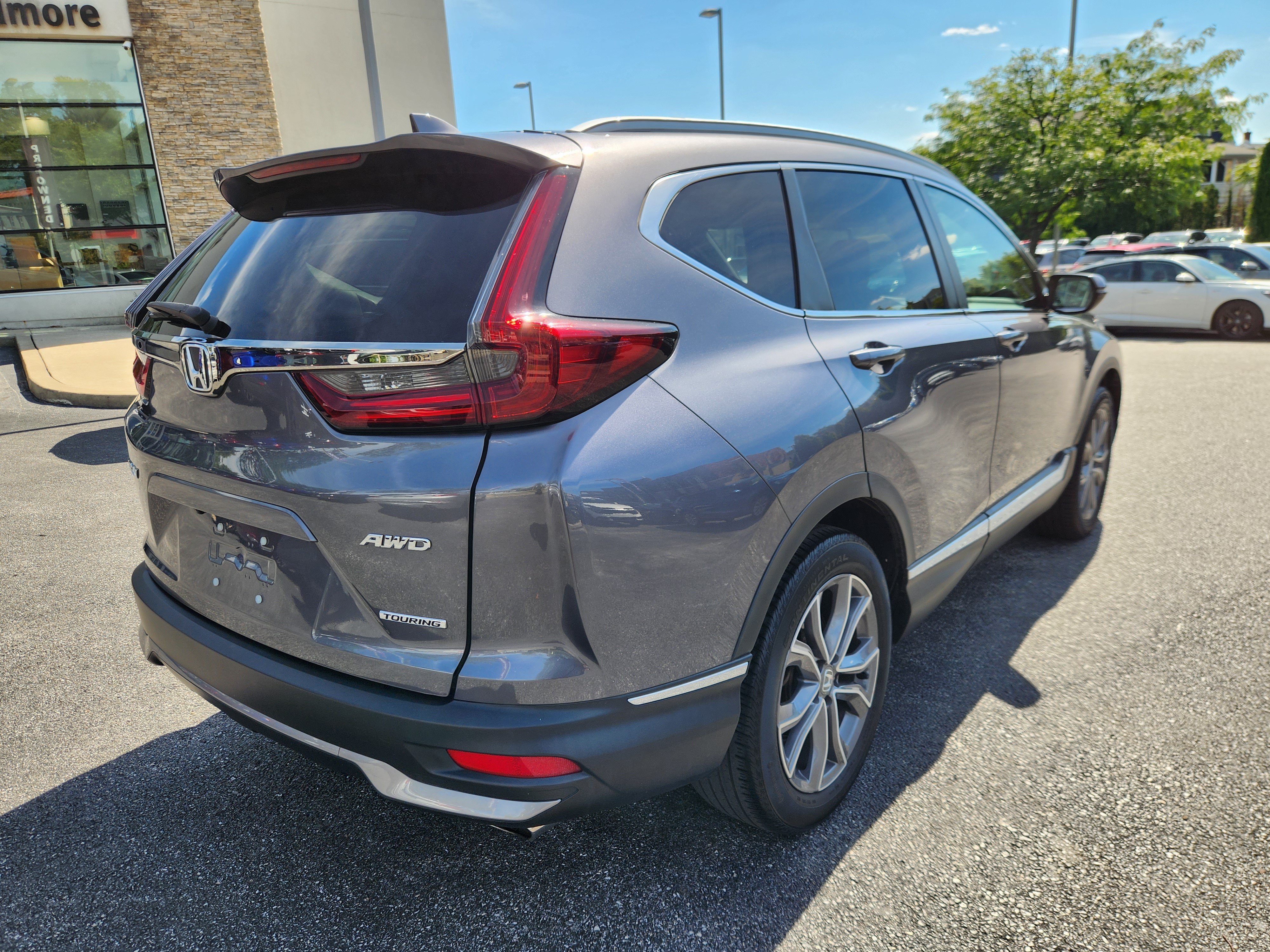 Used 2022 Honda CR-V Touring image 4