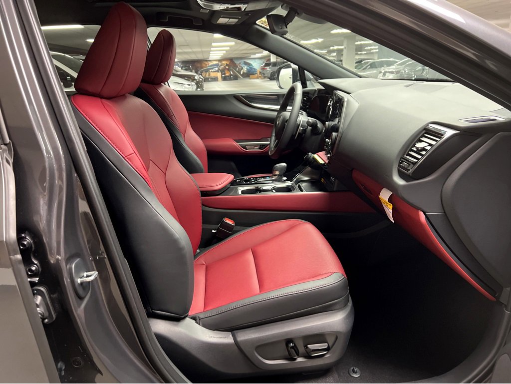 New 2026 Lexus NX 350 AWD image 33