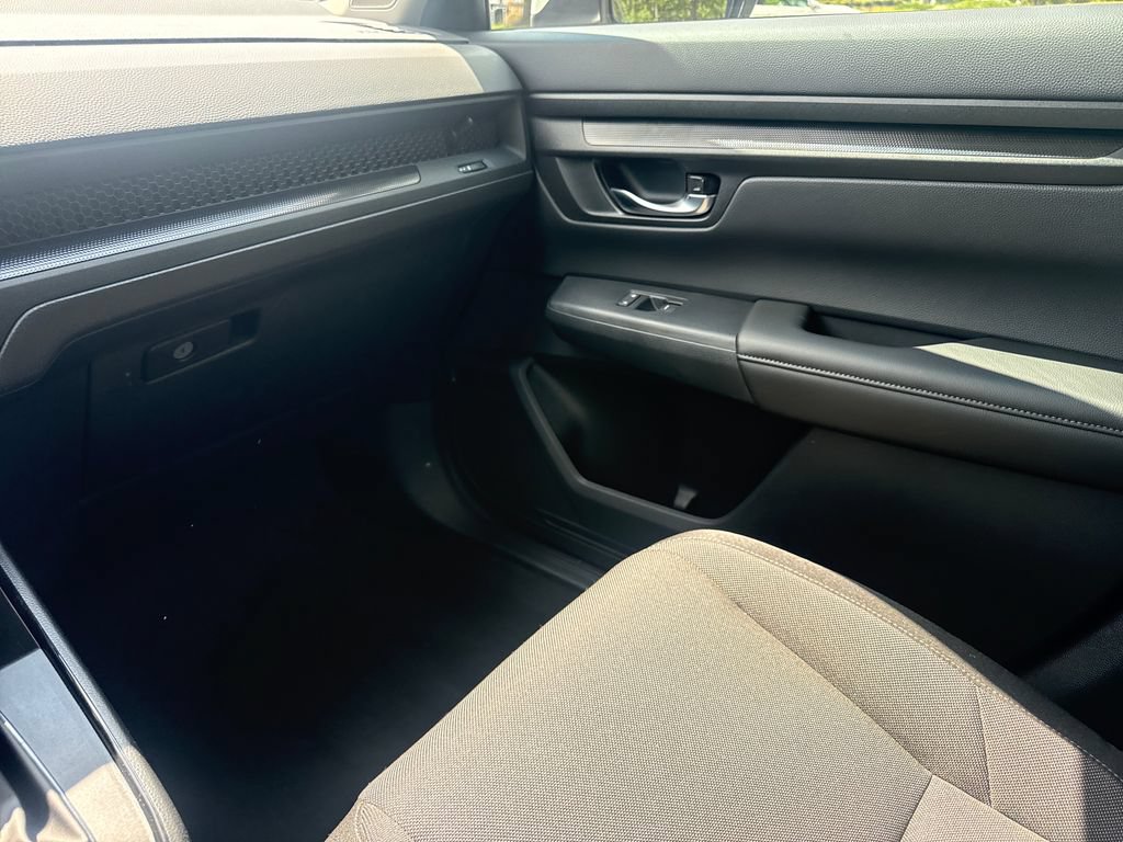 Used 2025 Honda CR-V EX image 18
