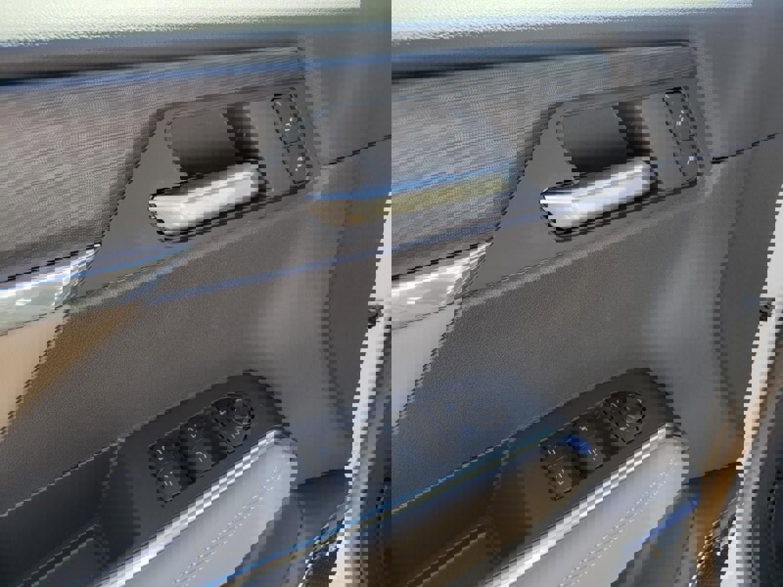 New 2026 GMC Acadia Elevation w/ Elevation Premium Package image 12