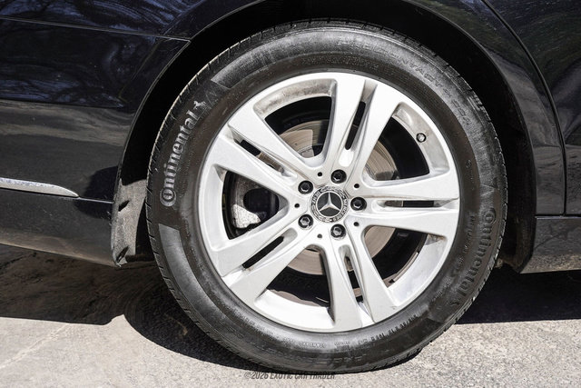 Used 2020 Mercedes-Benz S 560 4MATIC Sedan image 71