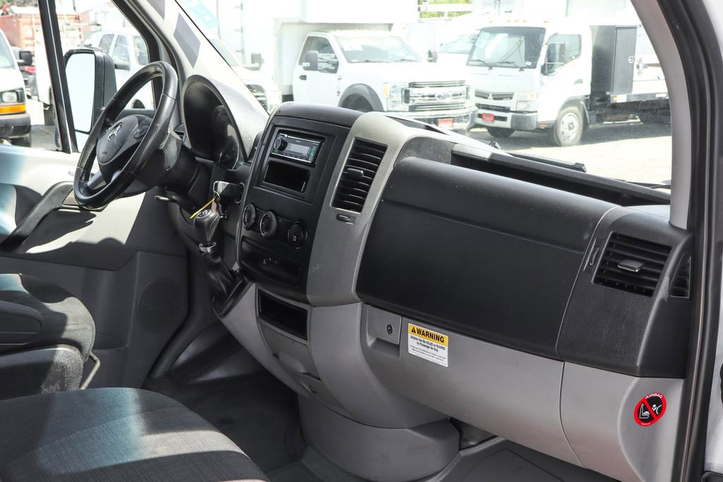 Used 2018 Mercedes-Benz Sprinter 3500 image 39