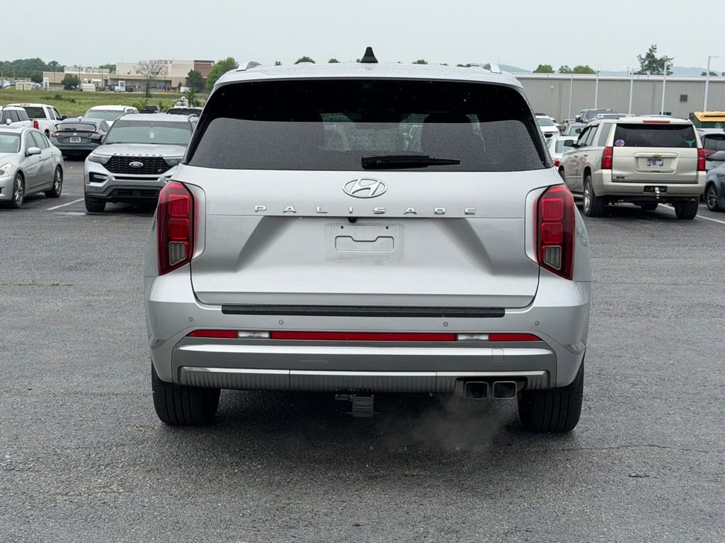 Used 2023 Hyundai Palisade Calligraphy FWD image 6