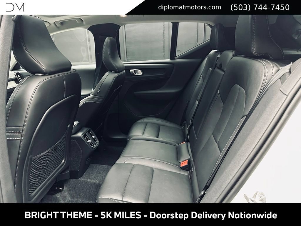 Used 2025 Volvo XC40 B5 Core w/ Protection Package Premier AWD/4WD image 23