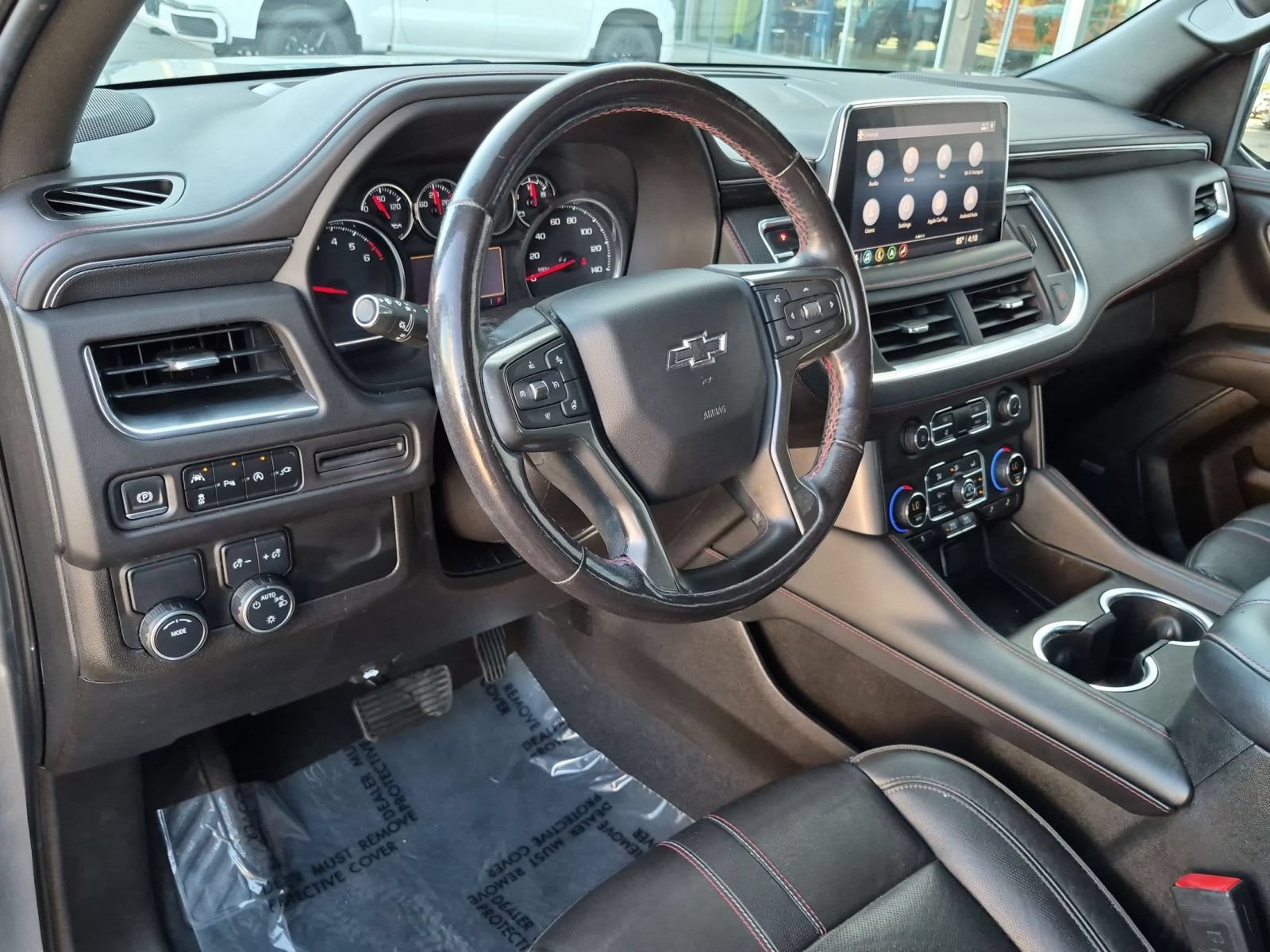 Used 2021 Chevrolet Suburban RST w/ Luxury Package RWD image 12