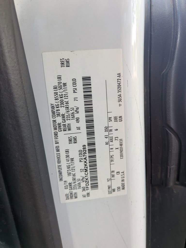 Used 2019 Ford Transit 150 XLT image 29