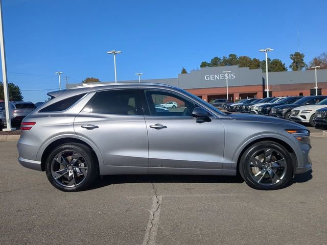 Used 2023 Genesis Electrified GV70 Advanced image 3
