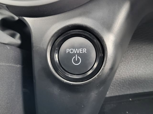 Used 2025 Toyota Sienna Limited image 18