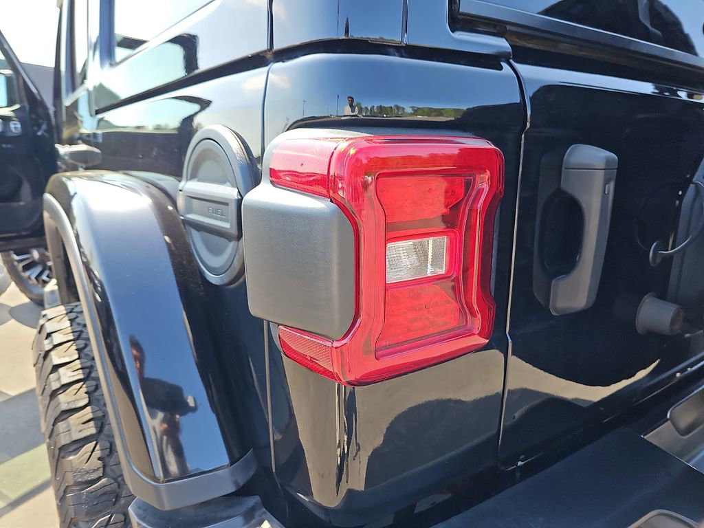 Used 2021 Jeep Wrangler Unlimited Rubicon image 37