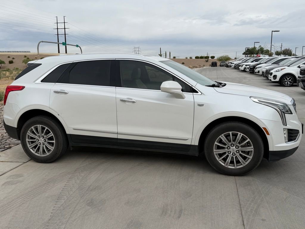 Used 2019 Cadillac XT5 Luxury FWD image 3