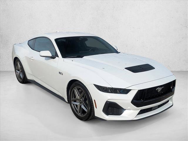 Used 2025 Ford Mustang GT image 3