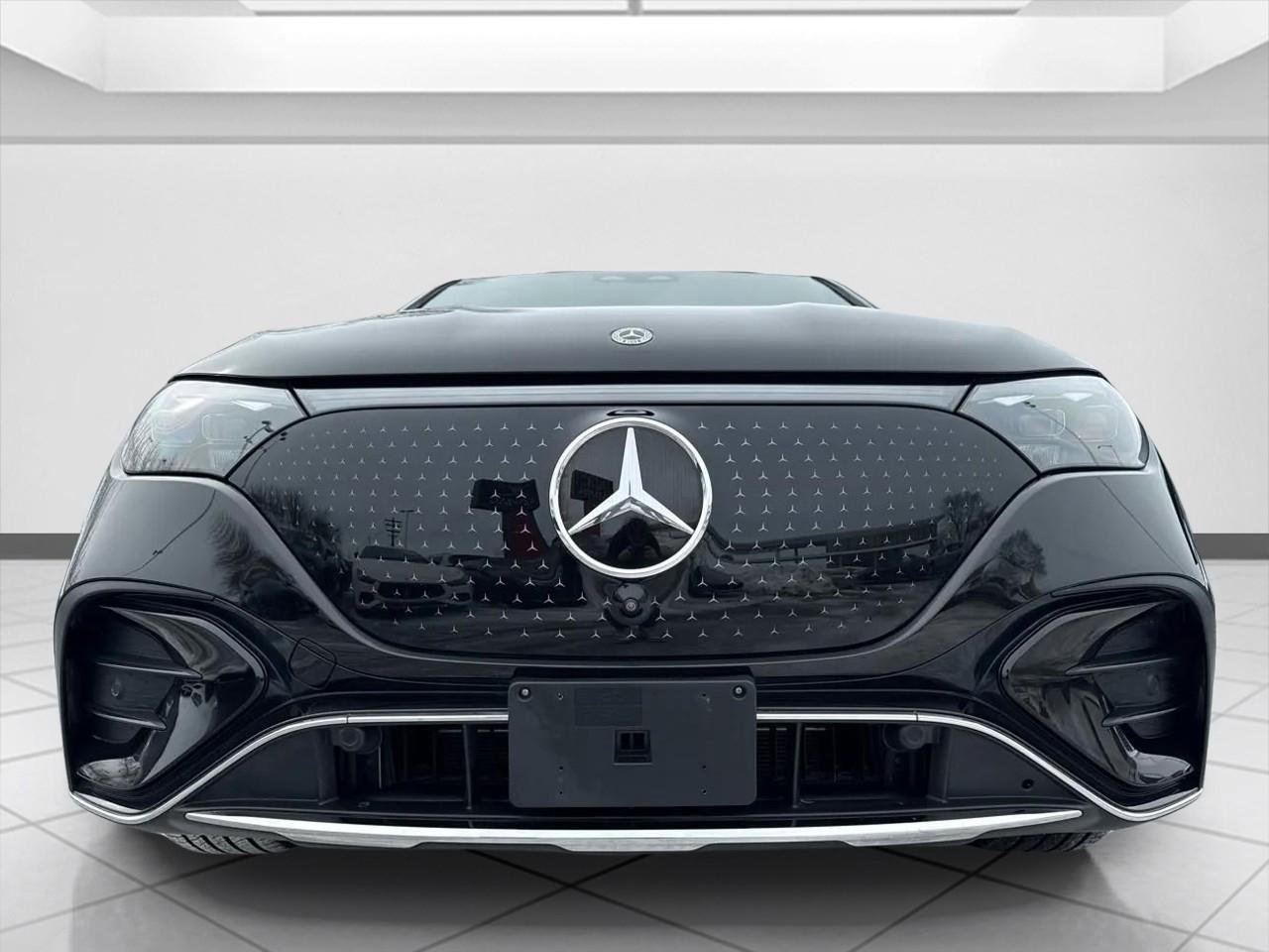 Used 2023 Mercedes-Benz EQE 350+ 4MATIC SUV w/ AMG Line Exterior Package image 6