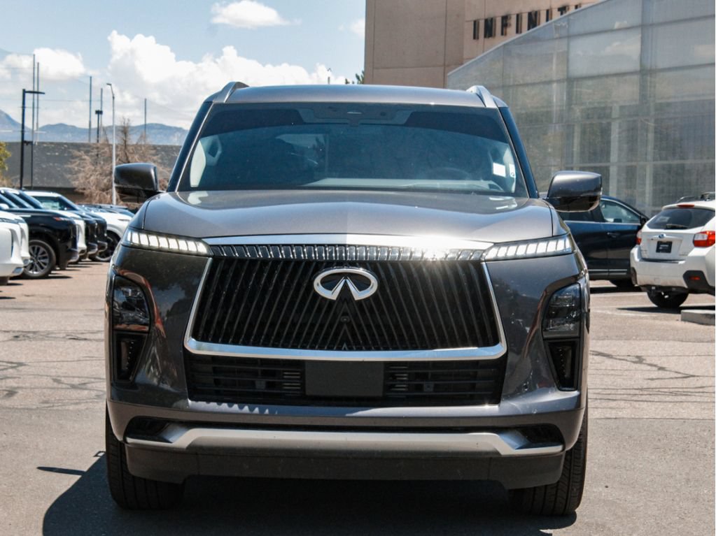 Used 2025 INFINITI QX80 Pure AWD/4WD image 2