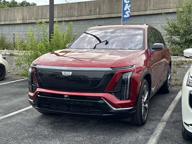 Certified 2026 Cadillac Vistiq Sport w/ LPO, Floor Liner Package