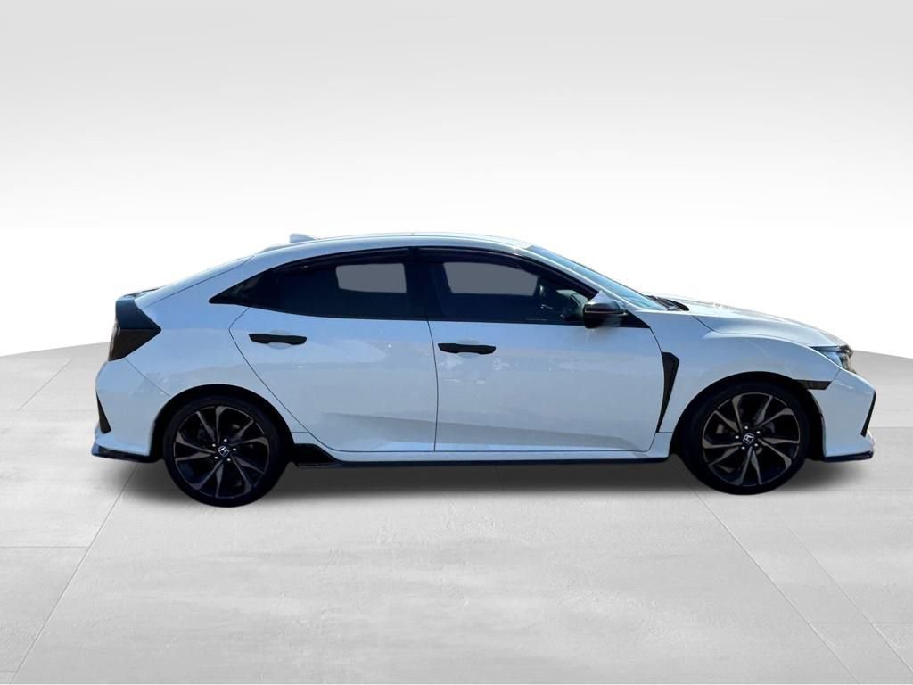 Used 2017 Honda Civic Sport image 6