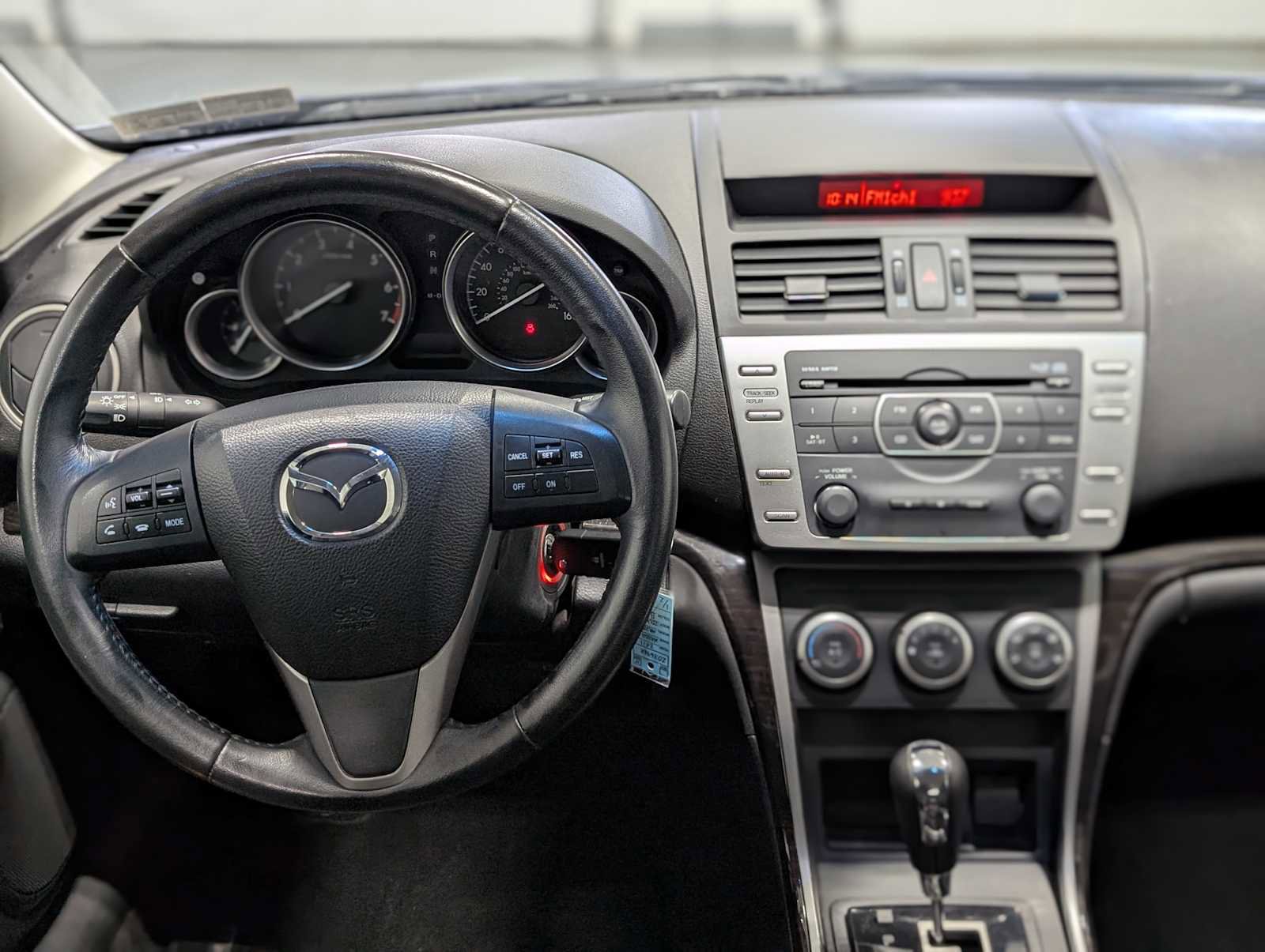 Used 2011 MAZDA MAZDA6 i Touring image 5