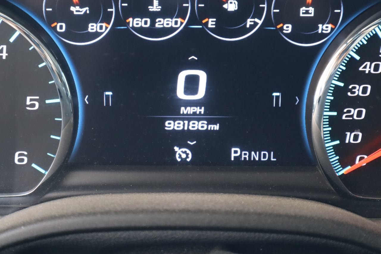 Used 2019 Chevrolet Suburban Premier AWD/4WD image 12