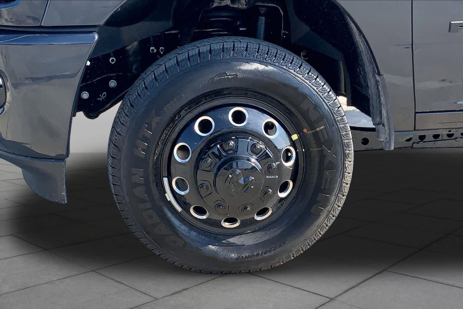 New 2026 RAM 3500 Lone Star AWD/4WD image 11