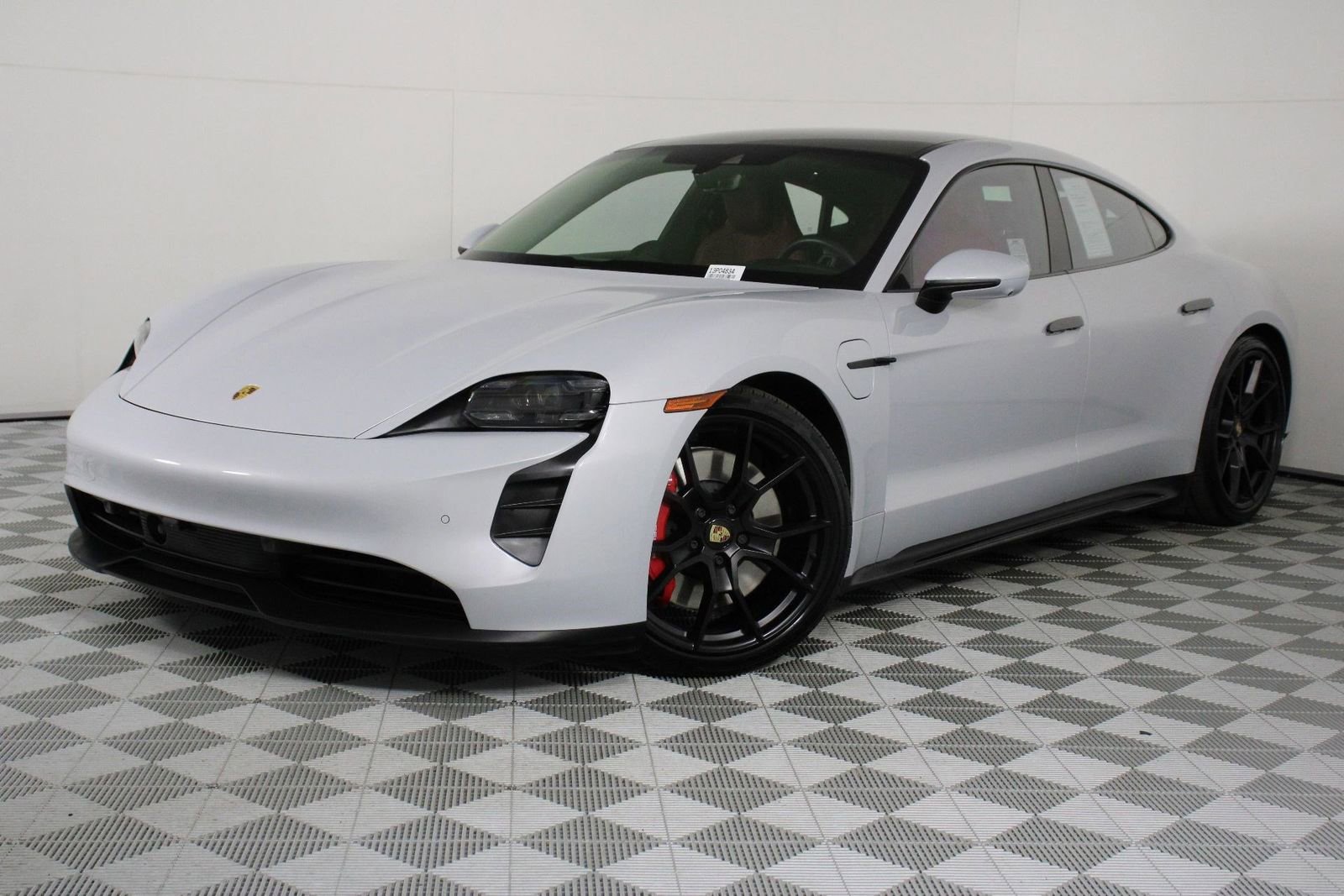 Certified 2024 Porsche Taycan GTS AWD/4WD image 33