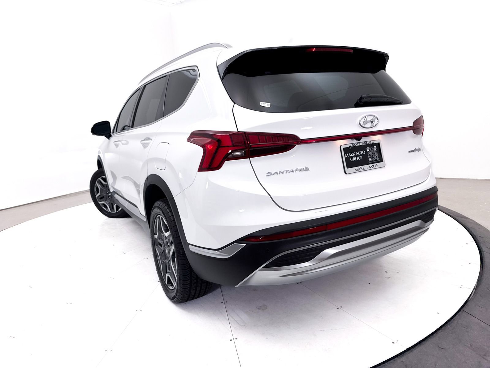 Used 2022 Hyundai Santa Fe Limited AWD/4WD image 9