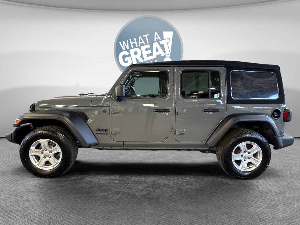 Used 2022 Jeep Wrangler Unlimited Sport AWD/4WD image 7