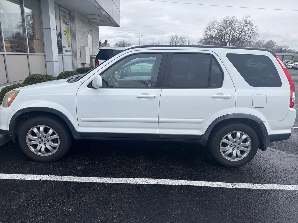 Used 2005 Honda CR-V EX image 2