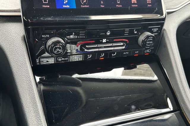 Certified 2022 Jeep Grand Cherokee Limited 4xe w/ MOPAR Finishing Package image 21