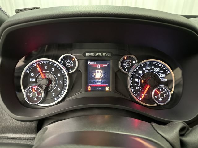 New 2027 RAM 2500 Big Horn AWD/4WD image 12