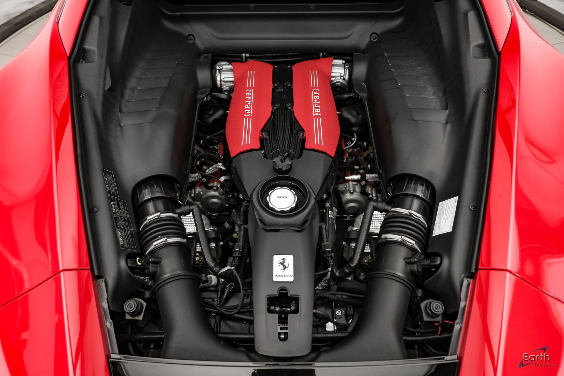 Used 2017 Ferrari 488 GTB RWD image 4