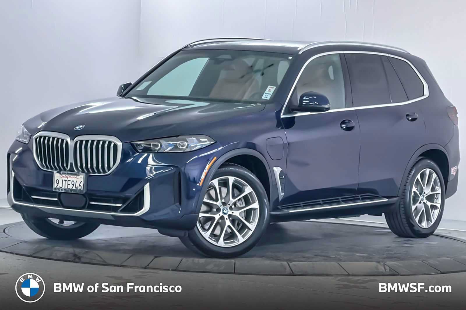 Used 2024 BMW X5 xDrive50e w/ Premium Package AWD/4WD image 1