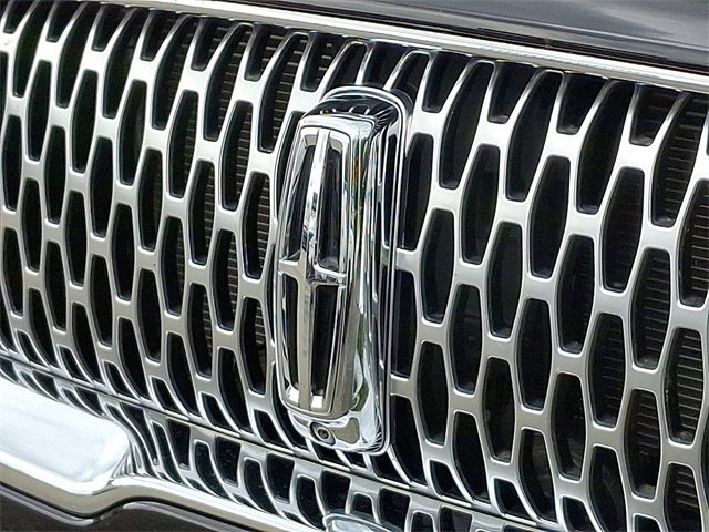 Used 2022 Lincoln Nautilus Black Label AWD/4WD image 29