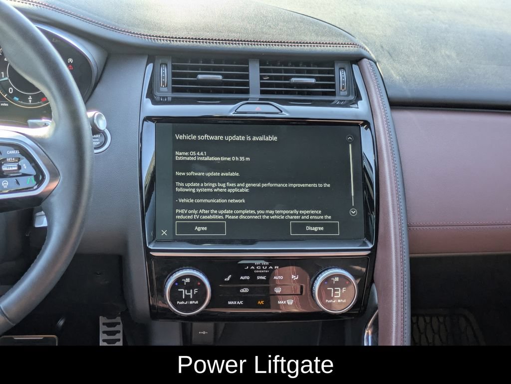 Used 2024 Jaguar E-PACE R-Dynamic SE AWD/4WD image 16
