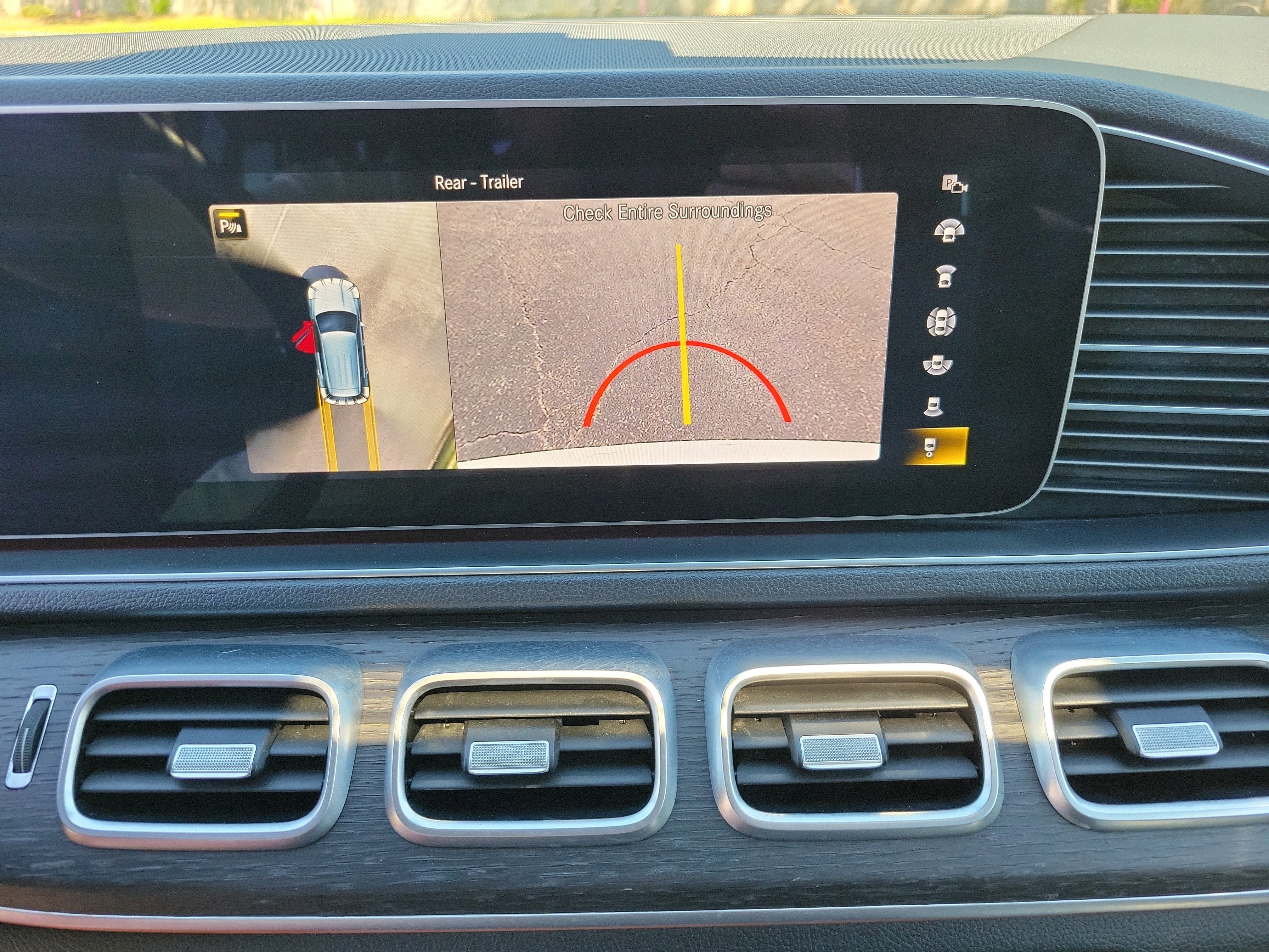 Used 2022 Mercedes-Benz GLE 350 w/ Premium Package image 21