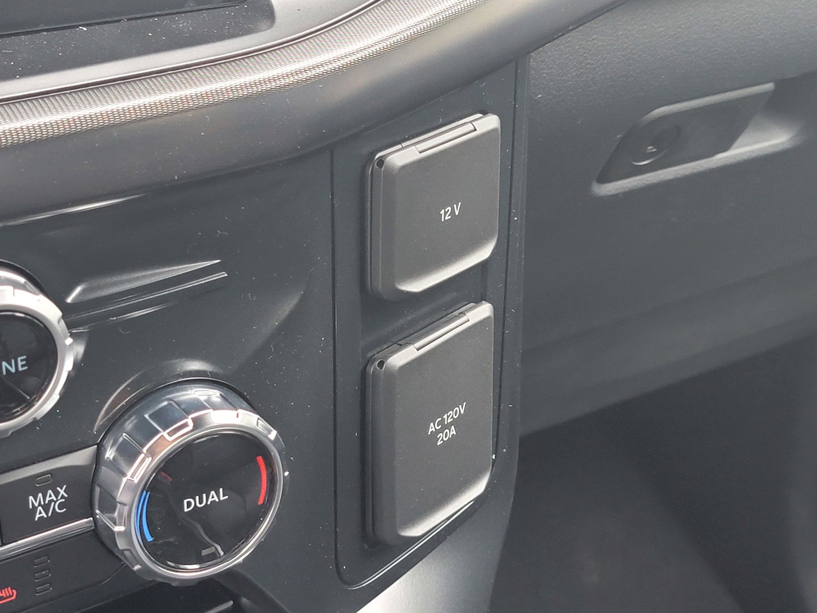 New 2025 Ford F150 Raptor image 21