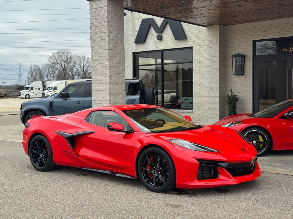Used 2023 Chevrolet Corvette Z06 w/ Battery Protection Package RWD image 1