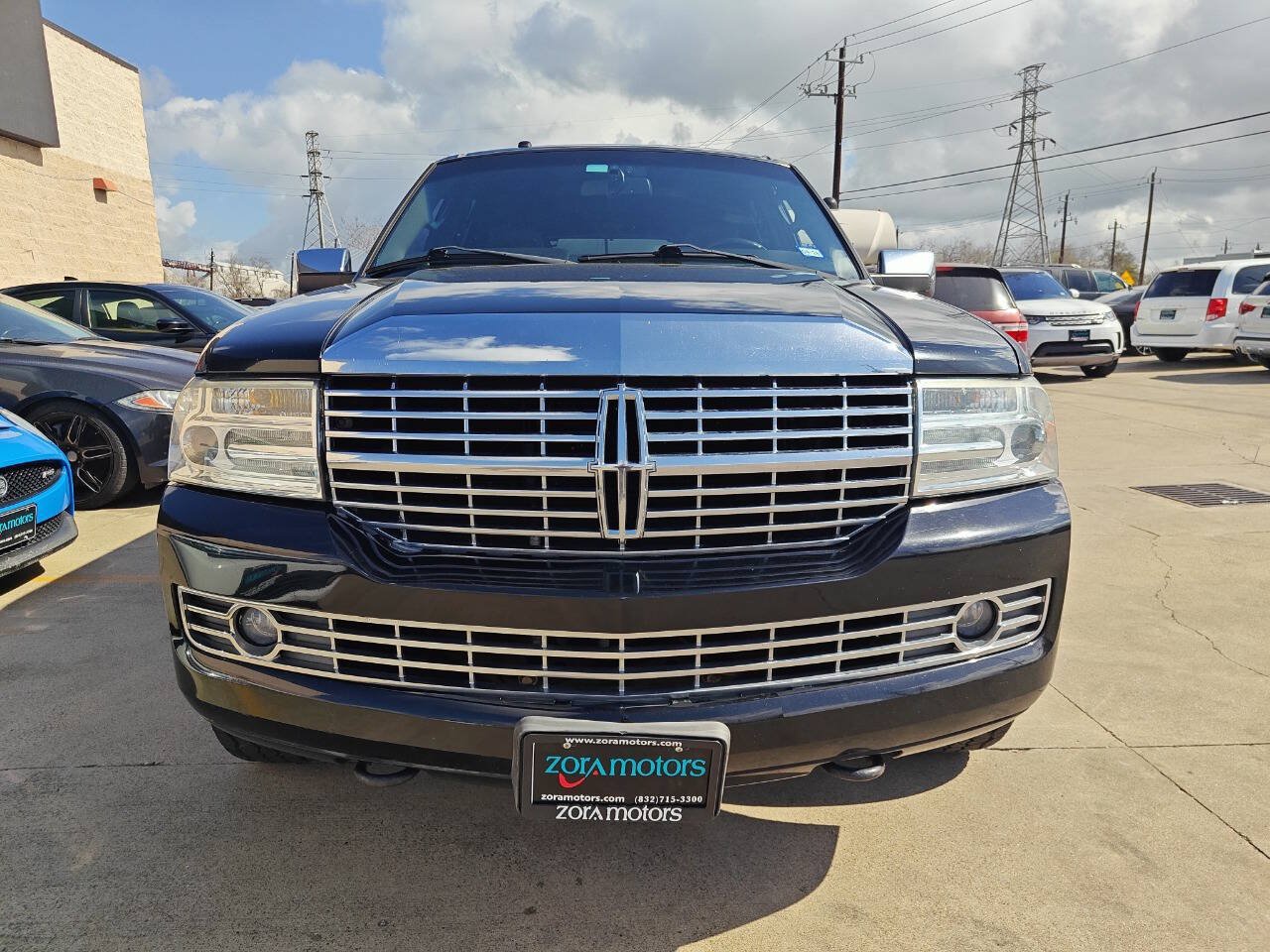 Used 2008 Lincoln Navigator L 4WD image 3