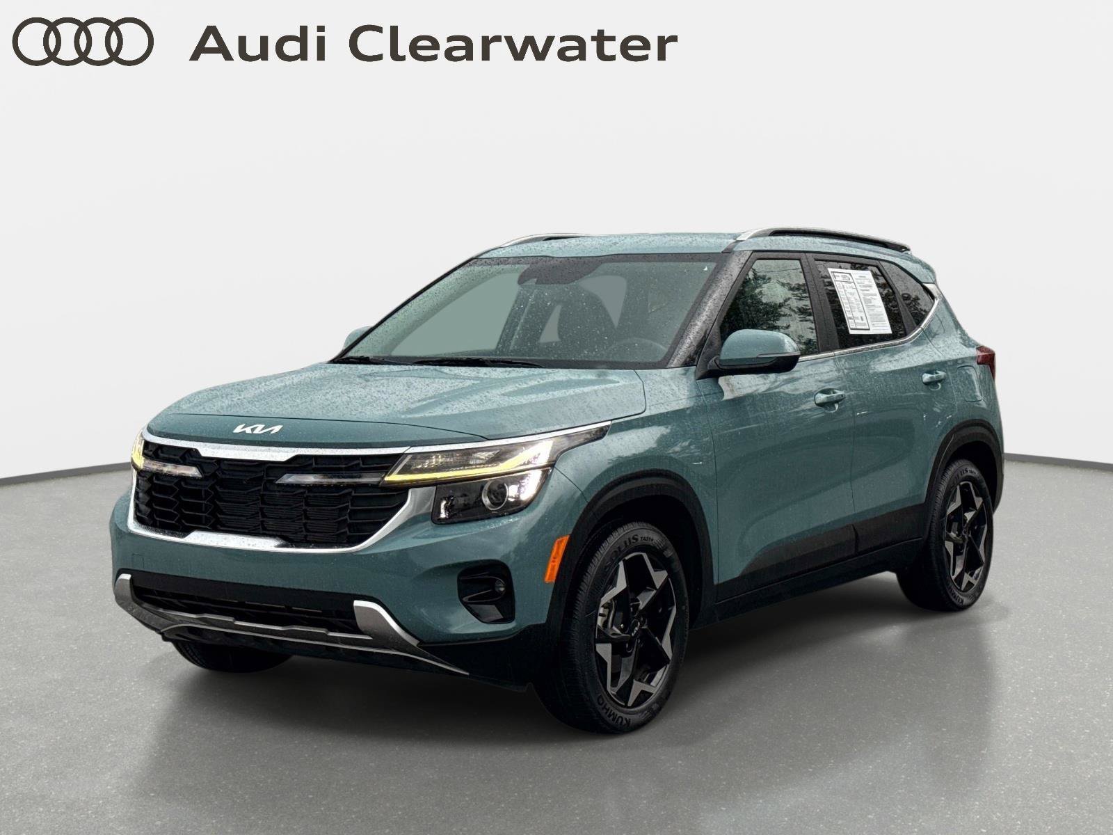 Used 2025 Kia Seltos EX FWD image 1