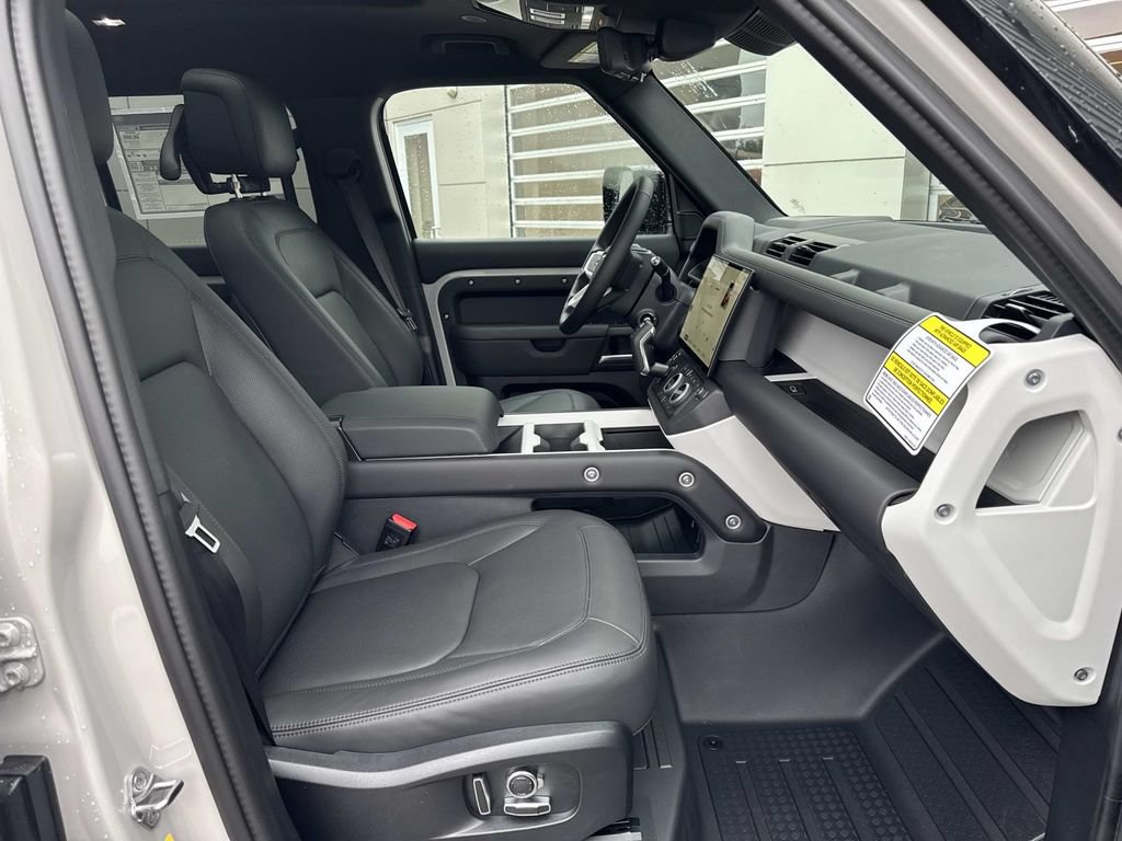 New 2026 Land Rover Defender 130 S AWD/4WD image 8