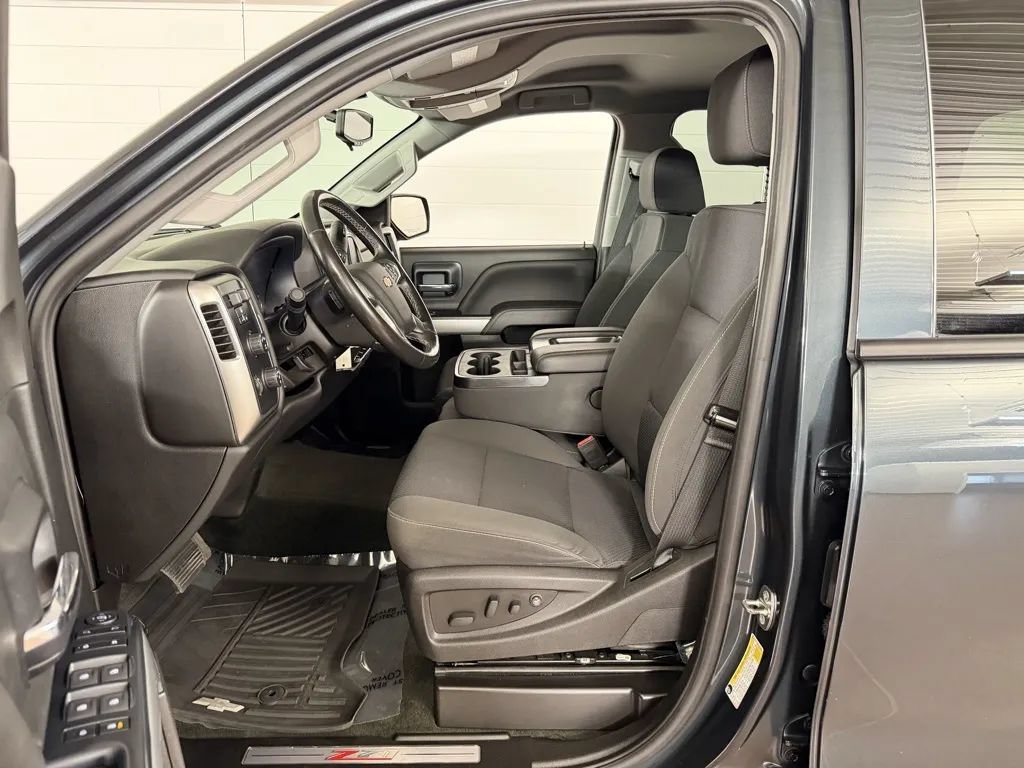Used 2018 Chevrolet Silverado 2500 LT w/ All Star Edition AWD/4WD image 13