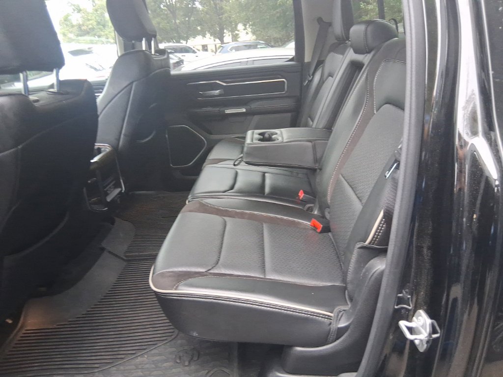 Used 2022 RAM 1500 Laramie AWD/4WD image 18