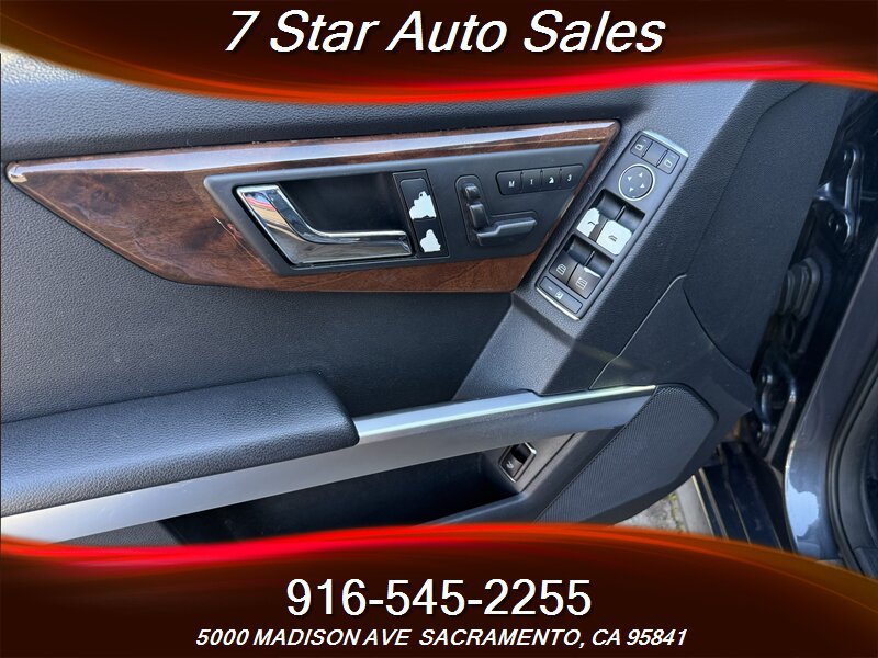 Used 2011 Mercedes-Benz GLK 350 2WD image 7